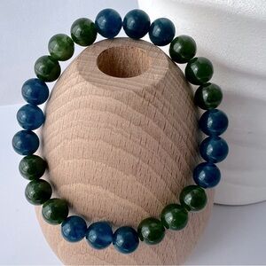 Green and Blue Jade Beaded Stretch Bracelet